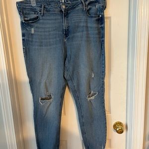 Old Navy Super Skinny Jeans size 18